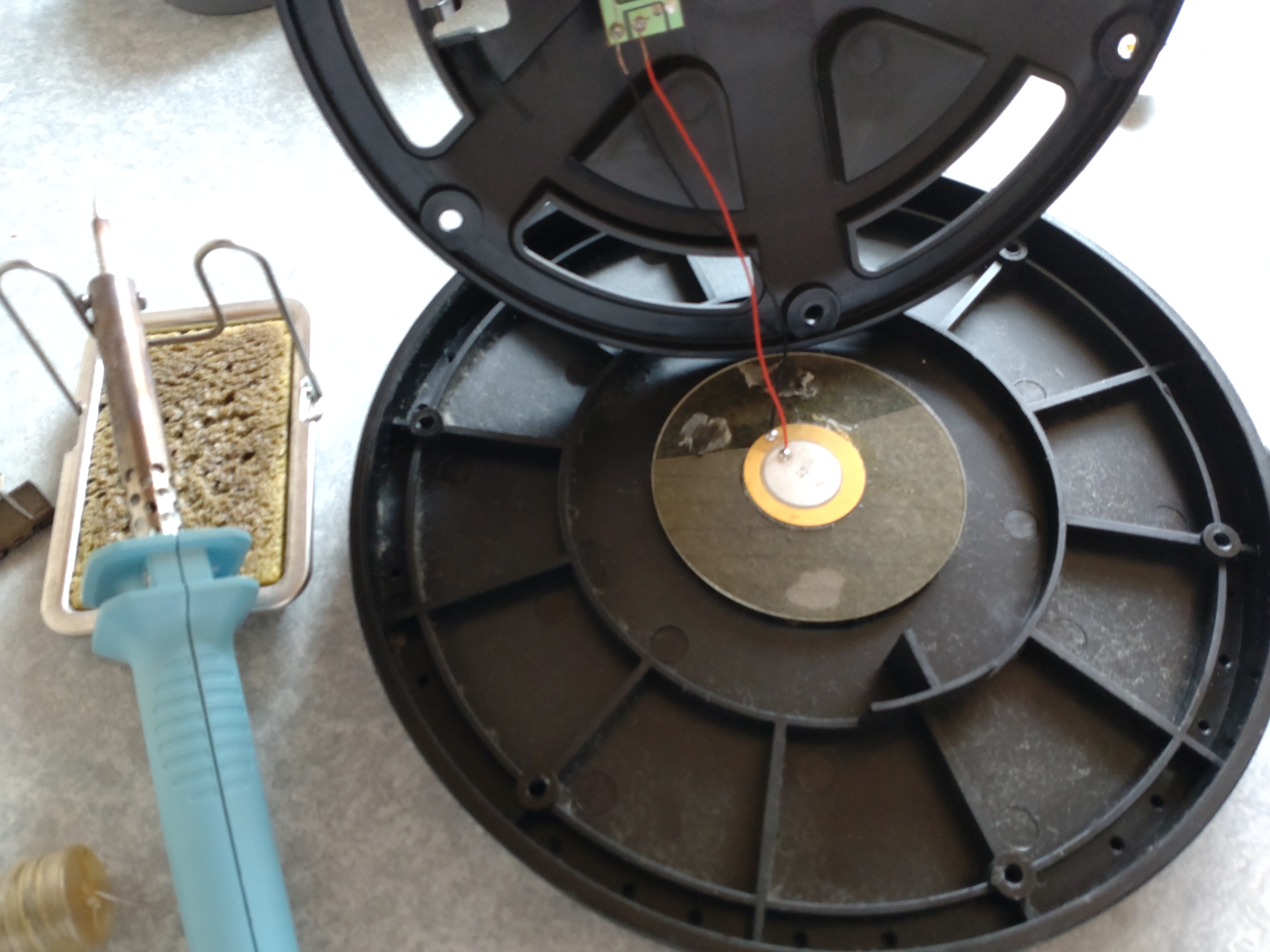 電子ドラムパッド